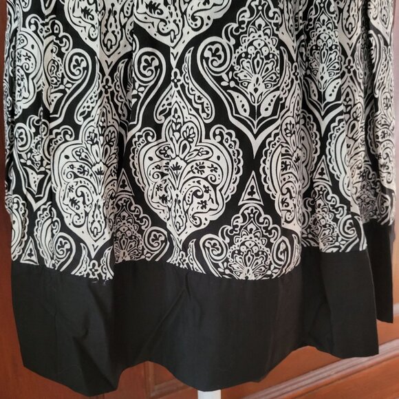 Black & White Apt. 9 A-Line Skirt Size 12 With Paisley Pattern - Picture 3 of 6